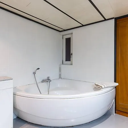 Maison Alsacienne 2-5 Pers Au Centre D'obernai オベルネ